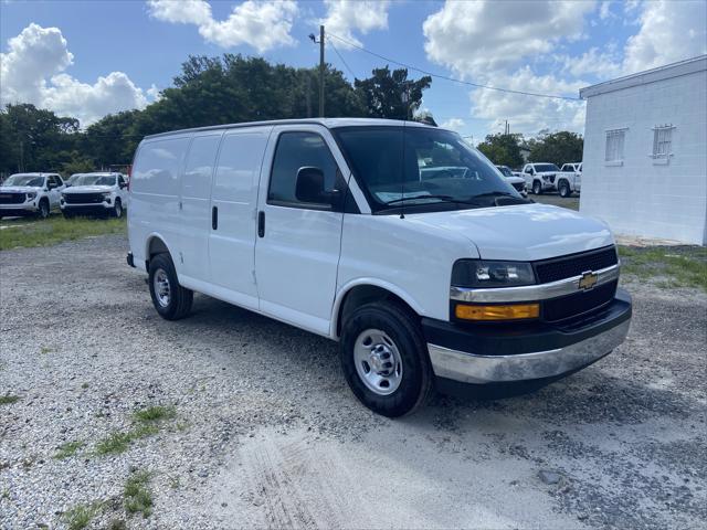 2025 Chevrolet Express Cargo Van RWD 2500 Regular Wheelbase WT