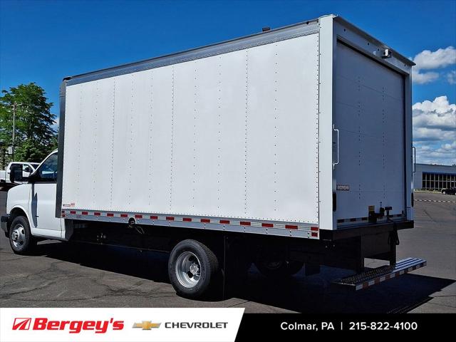 2025 Chevrolet Express Cutaway Work Van