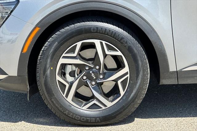 2024 Kia Sportage LX - Photo 29