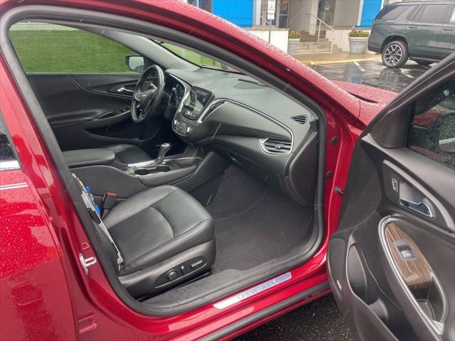 Used 2017 Chevrolet Malibu For Sale in Columbus, OH