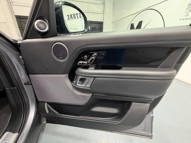 2020 Land Rover Range Rover P525 HSE