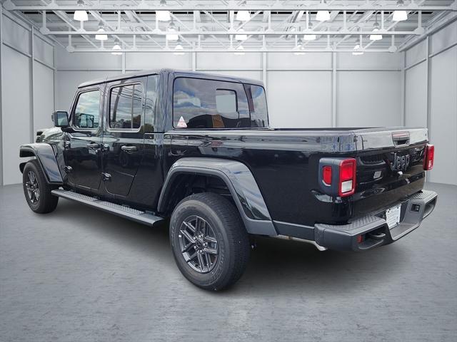 2025 Jeep Gladiator GLADIATOR SPORT S 4X4