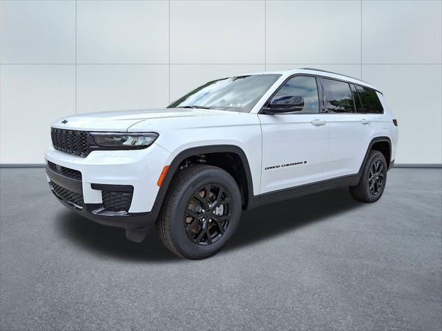 2025 Jeep Grand Cherokee GRAND CHEROKEE L ALTITUDE X 4X4