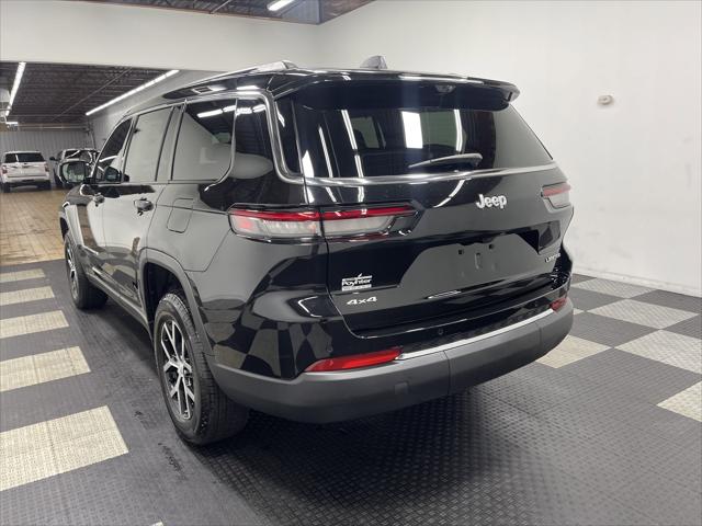 2025 Jeep Grand Cherokee GRAND CHEROKEE L LIMITED 4X4 2025 Jeep Grand Cherokee GRAND CHEROKEE L LIMITED 4X4