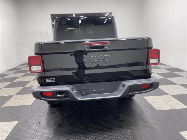 2025 Jeep Gladiator GLADIATOR HIGH TIDE 4X4 2025 Jeep Gladiator GLADIATOR HIGH TIDE 4X4