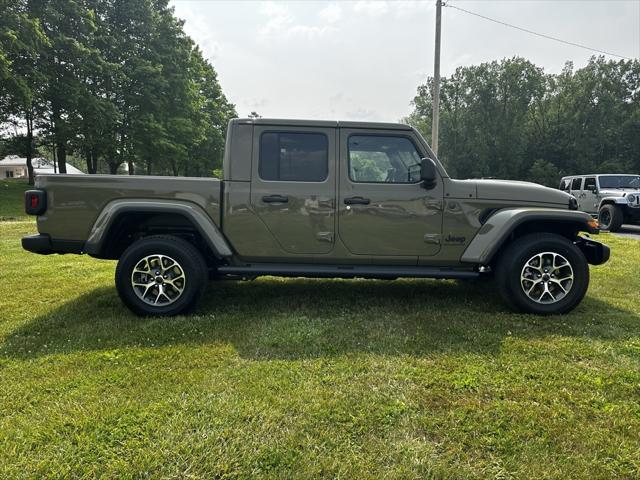 2025 Jeep Gladiator GLADIATOR SPORT S 4X4 2025 Jeep Gladiator GLADIATOR SPORT S 4X4