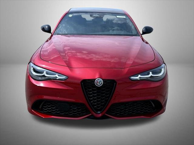 2025 Alfa Romeo Giulia GIULIA INTENSA AWD 2025 Alfa Romeo Giulia GIULIA INTENSA AWD