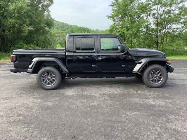 2025 Jeep Gladiator GLADIATOR SPORT S 4X4