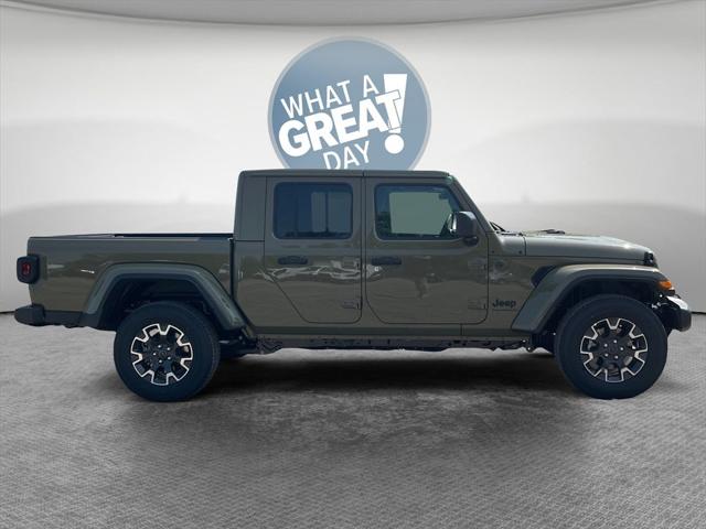 2025 Jeep Gladiator GLADIATOR SPORT S 4X4
