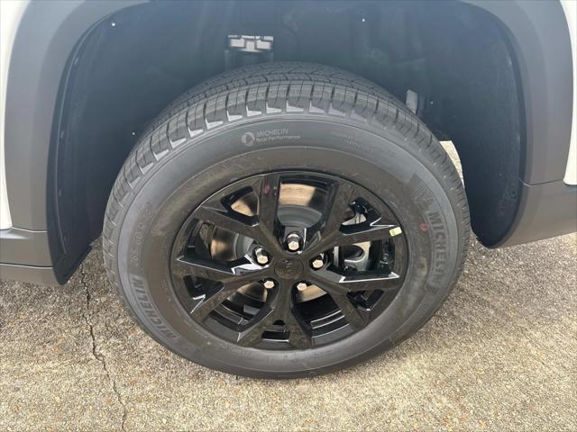 2025 Jeep Grand Cherokee GRAND CHEROKEE L ALTITUDE X 4X2