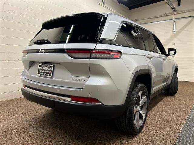 2025 Jeep Grand Cherokee GRAND CHEROKEE LIMITED 4X4