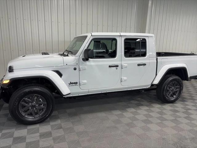 2025 Jeep Gladiator GLADIATOR SPORT S 4X4