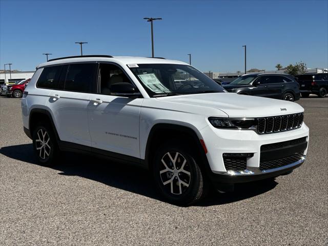 2025 Jeep Grand Cherokee GRAND CHEROKEE L LIMITED 4X4