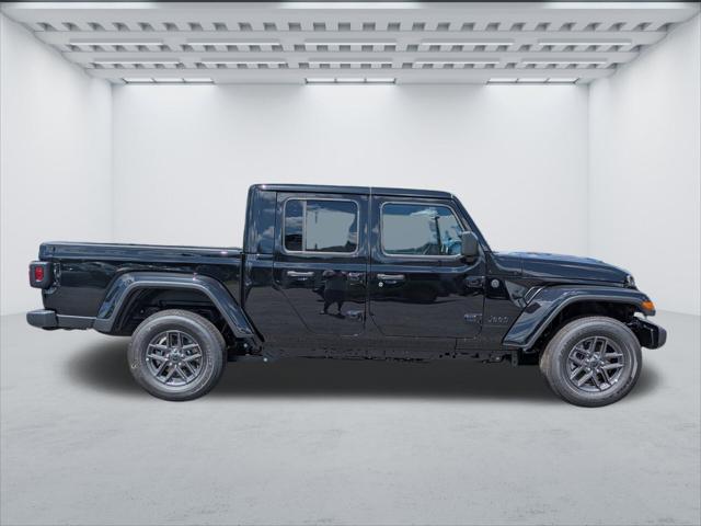 2025 Jeep Gladiator GLADIATOR SPORT S 4X4 2025 Jeep Gladiator GLADIATOR SPORT S 4X4