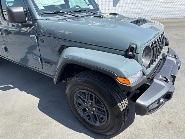 2025 Jeep Gladiator GLADIATOR SPORT S 4X4