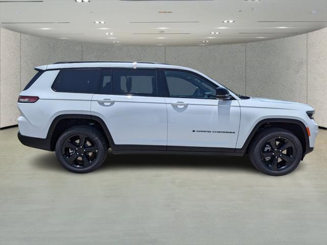 2025 Jeep Grand Cherokee GRAND CHEROKEE L LIMITED 4X2