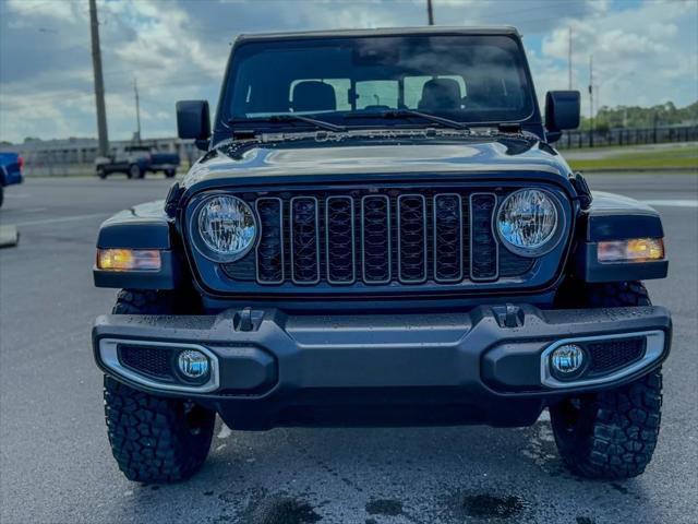 2025 Jeep Gladiator GLADIATOR HIGH TIDE 4X4