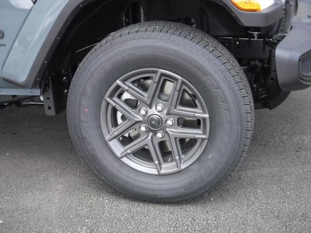 2025 Jeep Gladiator GLADIATOR SPORT S 4X4