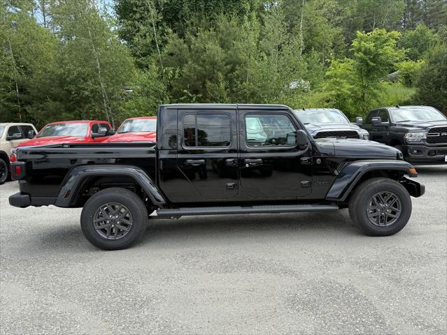 2025 Jeep Gladiator GLADIATOR SPORT S 4X4