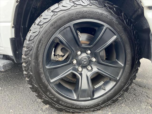 2020 RAM 1500 Big Horn Crew Cab 4x4 57 Box