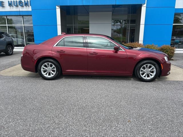 2018 Chrysler 300 Touring