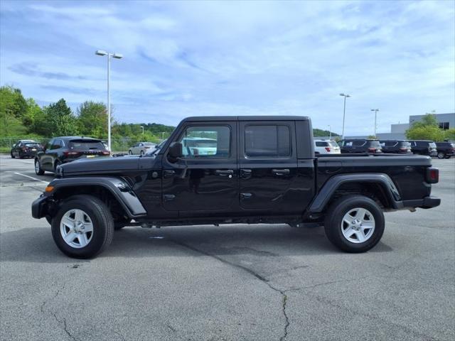 2022 Jeep Gladiator Sport S 4x4