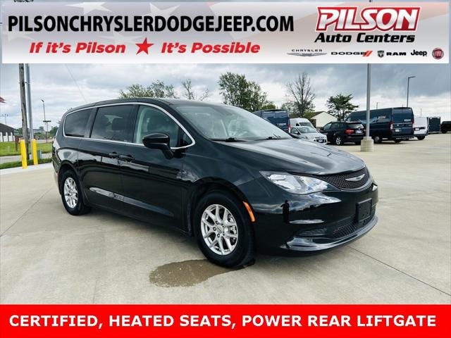 2023 Chrysler Voyager LX