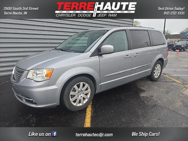 2016 Chrysler Town and Country Touring