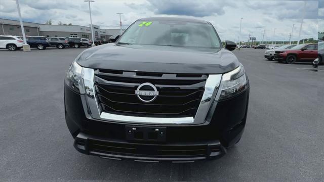 2024 Nissan Pathfinder SV 4WD