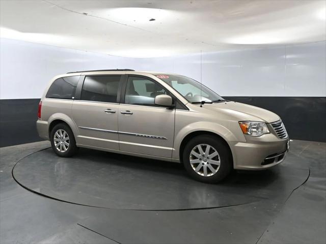 2015 Chrysler Town and Country Touring