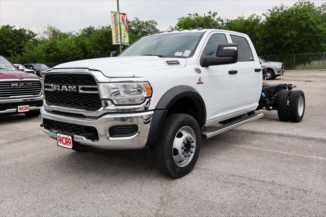 2024 RAM Ram 5500 Chassis Cab RAM 5500 TRADESMAN CHASSIS CREW CAB 4X4 84 CA