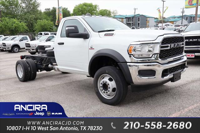 2024 RAM Ram 5500 Chassis Cab RAM 5500 TRADESMAN CHASSIS REGULAR CAB 4X4 84 CA