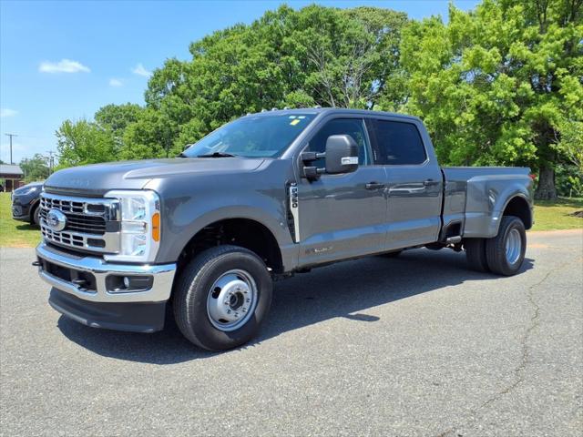 2023 Ford F-350 XLT