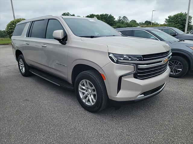 2023 Chevrolet Suburban 2WD LT