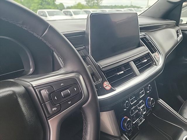 2023 Chevrolet Suburban 2WD LT