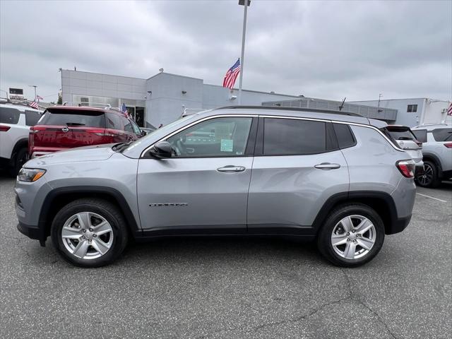 2022 Jeep Compass Latitude FWD