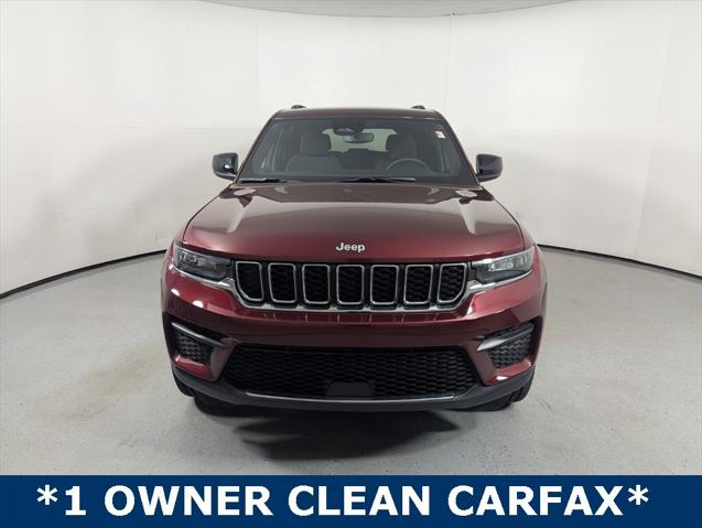 2024 Jeep Grand Cherokee Laredo 4x2