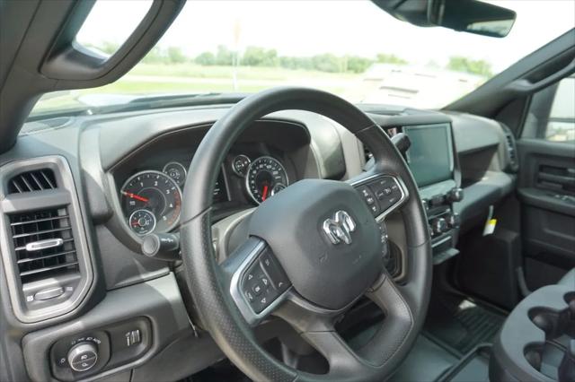 2025 Ram 3500 Tradesman Crew Cab 4x2 8' Box