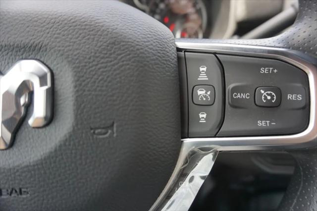 2025 Ram 3500 Tradesman Crew Cab 4x2 8' Box