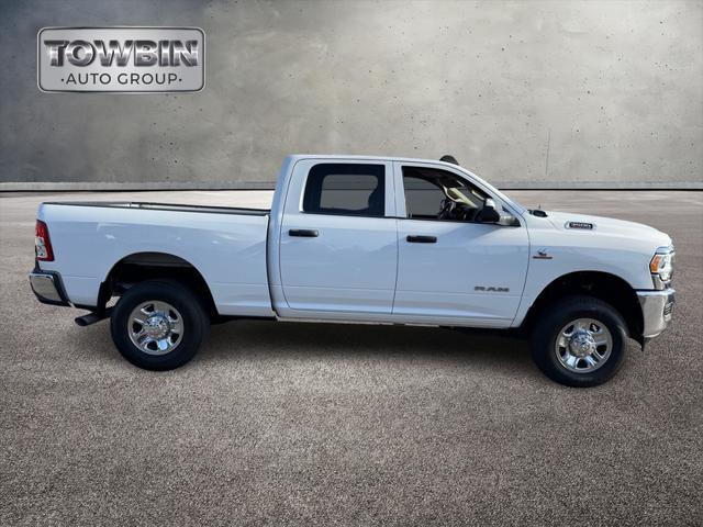 2019 RAM 3500 Tradesman Crew Cab 4x4 64 Box