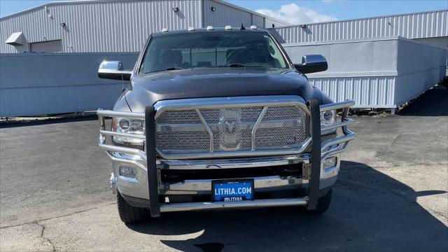 2018 RAM 3500 Laramie Crew Cab 4x4 8 Box