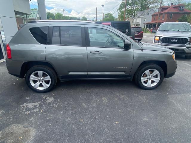 2012 Jeep Compass Sport