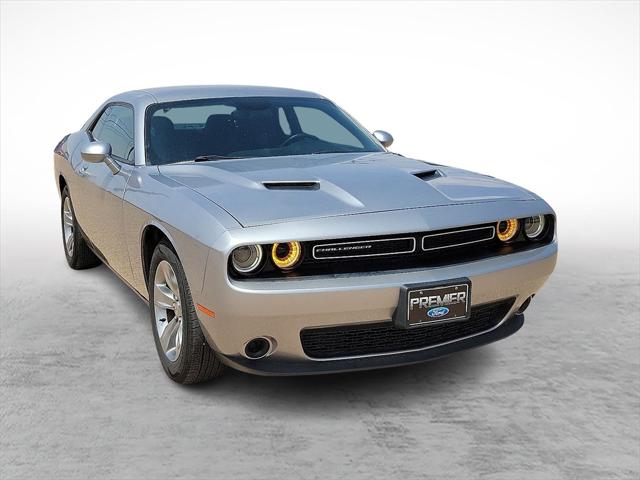 2015 Dodge Challenger SXT