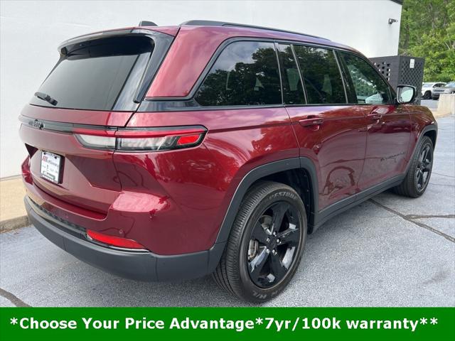 2022 Jeep Grand Cherokee Altitude 4x2