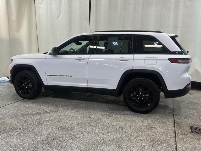 2024 Jeep Grand Cherokee Altitude 4x4 2024 Jeep Grand Cherokee Altitude 4x4