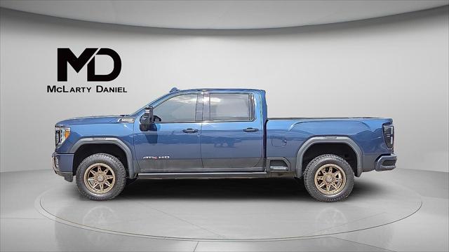 2022 GMC Sierra 2500HD 4WD Crew Cab Standard Bed AT4