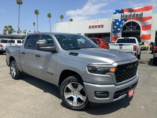 2025 RAM Ram 1500 RAM 1500 TRADESMAN CREW CAB 4X4 57 BOX