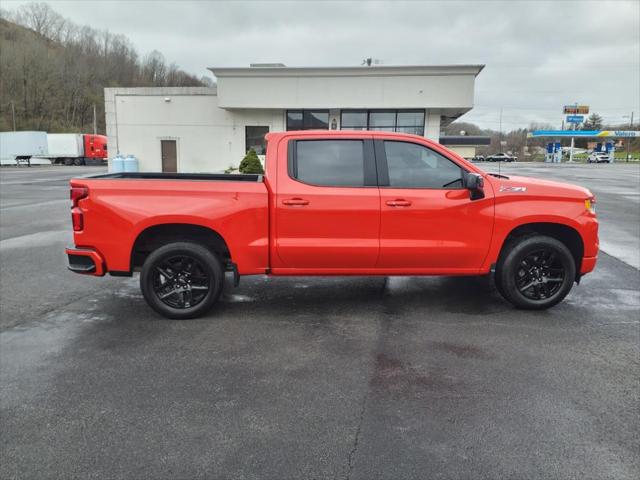 2022 Chevrolet Silverado 1500 4WD Crew Cab Short Bed RST