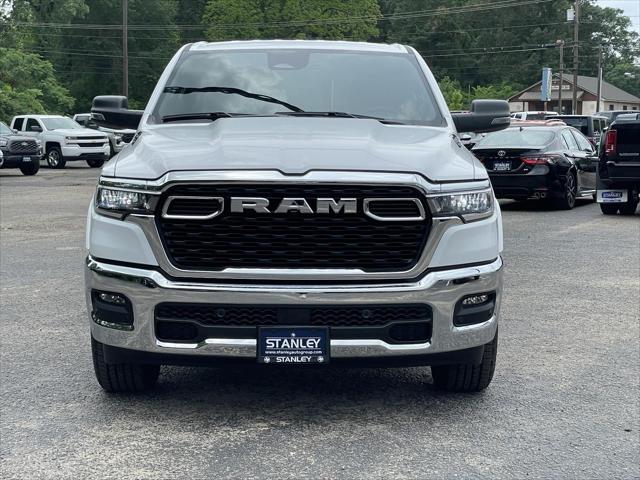 2025 RAM Ram 1500 RAM 1500 LONE STAR CREW CAB 4X4 57 BOX