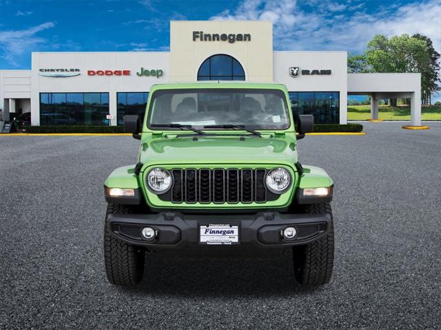 2025 Jeep Gladiator GLADIATOR NIGHTHAWK 4X4